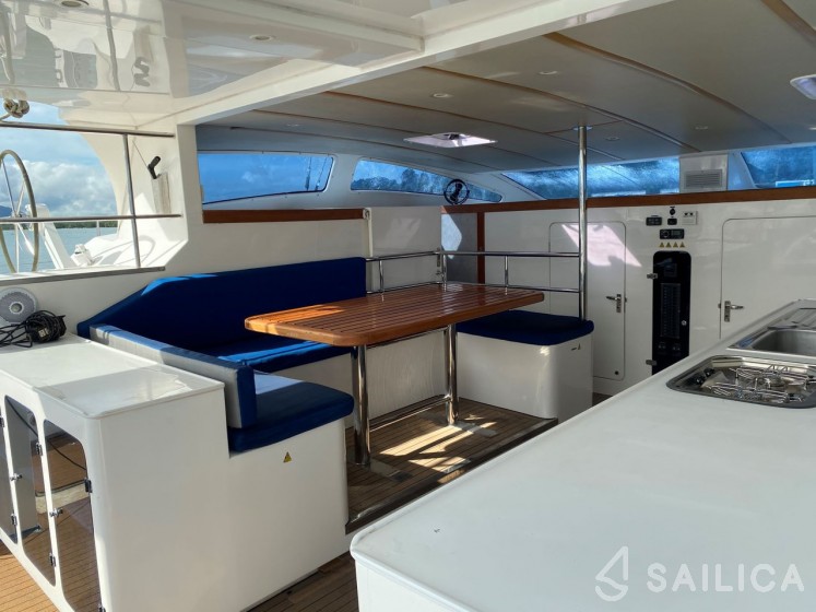 Island Spirit 38 - Yacht Charter Sailica