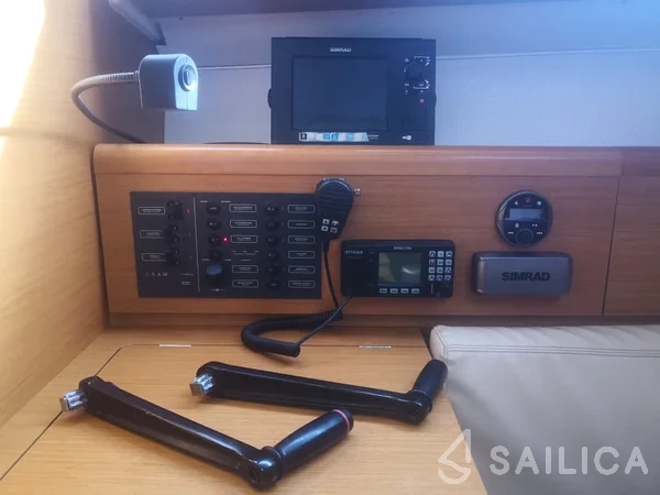 Sun Odyssey 30i - Yacht Charter Sailica