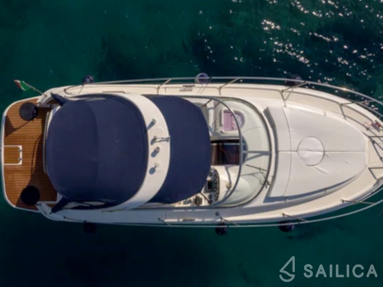 Bavaria 27 Sport - Yacht Charter Sailica