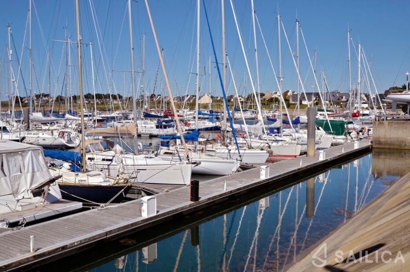 Sun Odyssey 44i - Yacht Charter Sailica