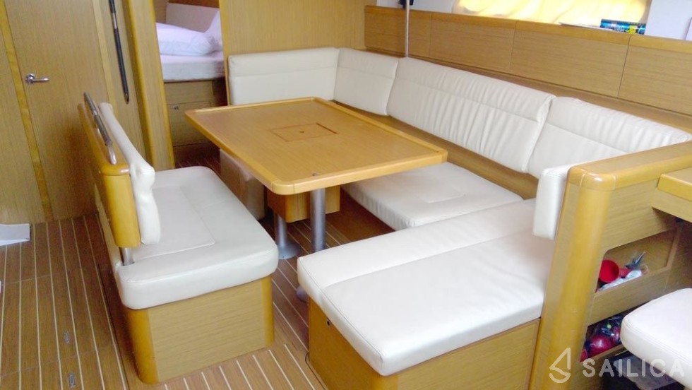 Sun Odyssey 44i - Yacht Charter Sailica