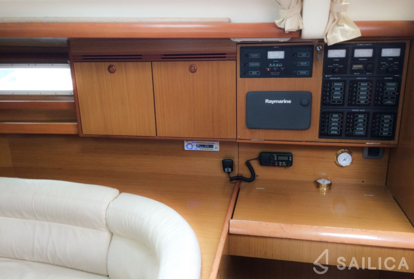 Sun Odyssey 45 - Yacht Charter Sailica