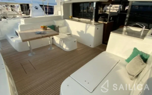 Lagoon 46  - Yacht Charter Sailica