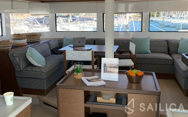 Lagoon 50 - Yacht Charter Sailica