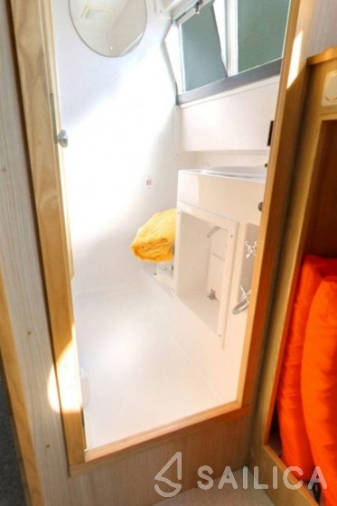 Le Boat Calypso - Yacht Charter Sailica