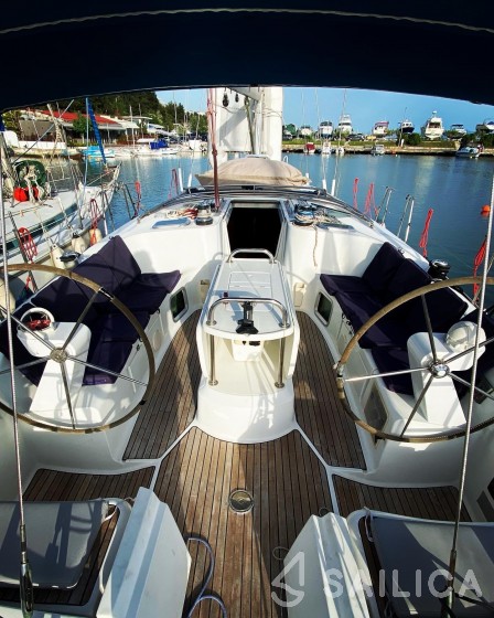 Sun Odyssey 45 - Yacht Charter Sailica
