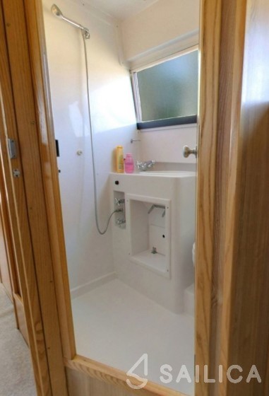 Le Boat Calypso - Photo #18 Le Boat Calypso - Yacht Charter Sailica