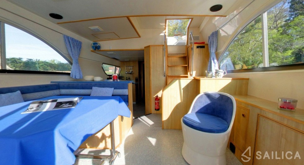 Le Boat Calypso - Yacht Charter Sailica