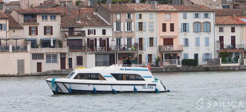 Le Boat Cirrus A - Yacht Charter Sailica