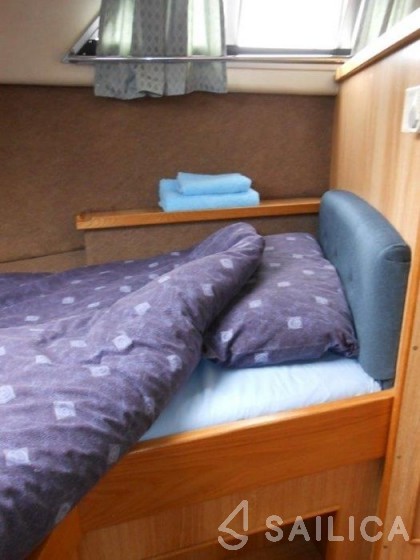 Le Boat Crusader - Yacht Charter Sailica