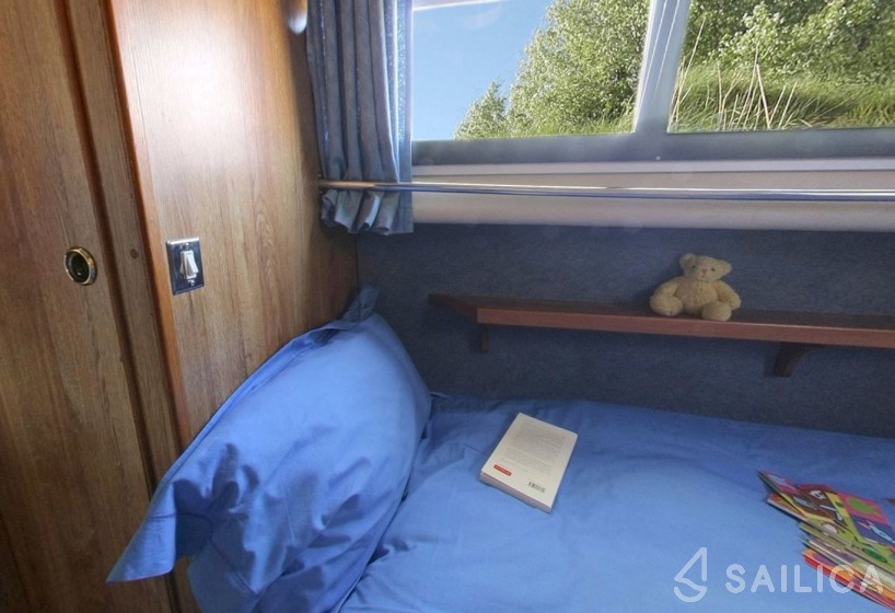 Le Boat Grand Classique - Yacht Charter Sailica