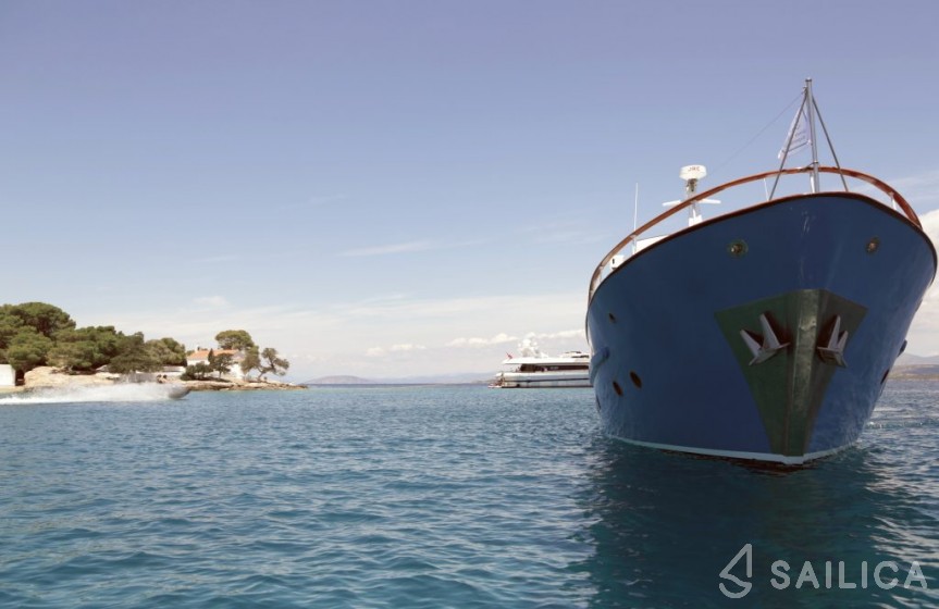 Motoryacht - Yacht Charter Sailica