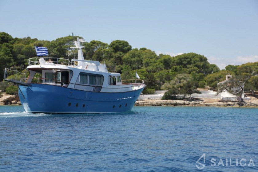 Motoryacht - Yacht Charter Sailica