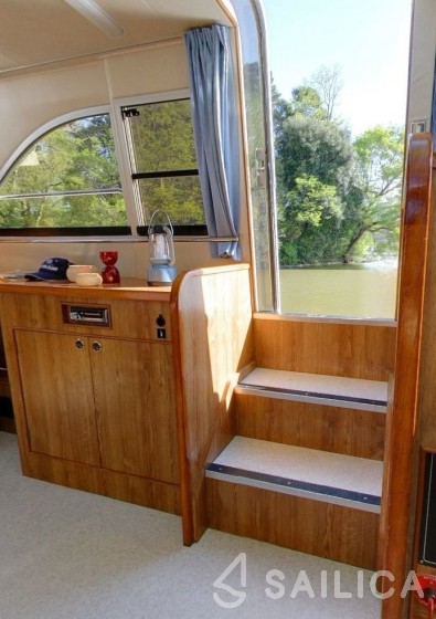 Le Boat Grand Classique - Yacht Charter Sailica