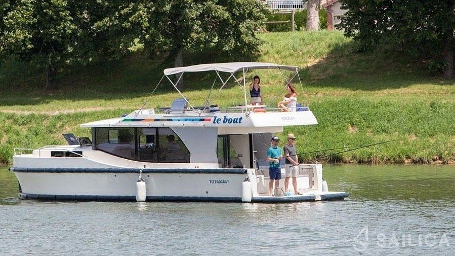 Le Boat Horizon 1 - Yacht Charter Sailica