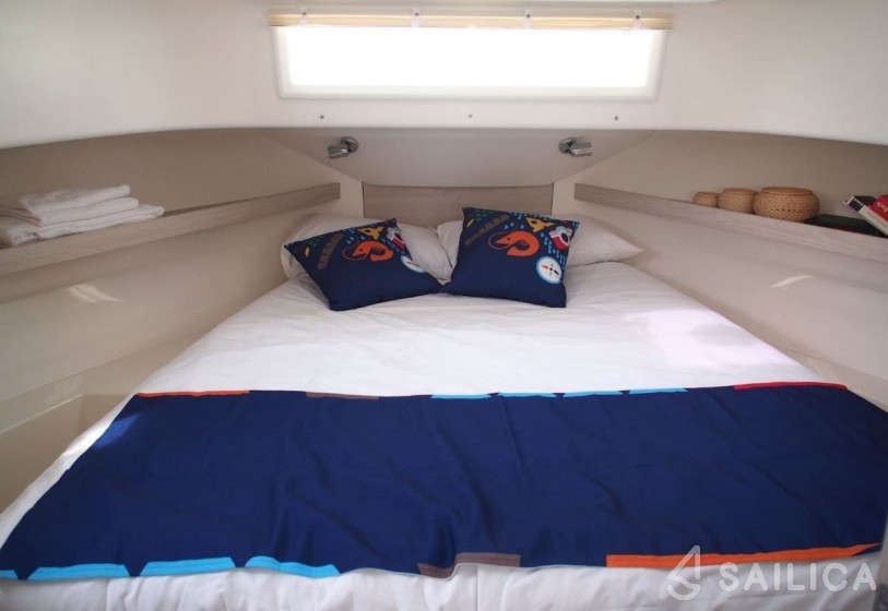 Le Boat Horizon 1 - Yacht Charter Sailica