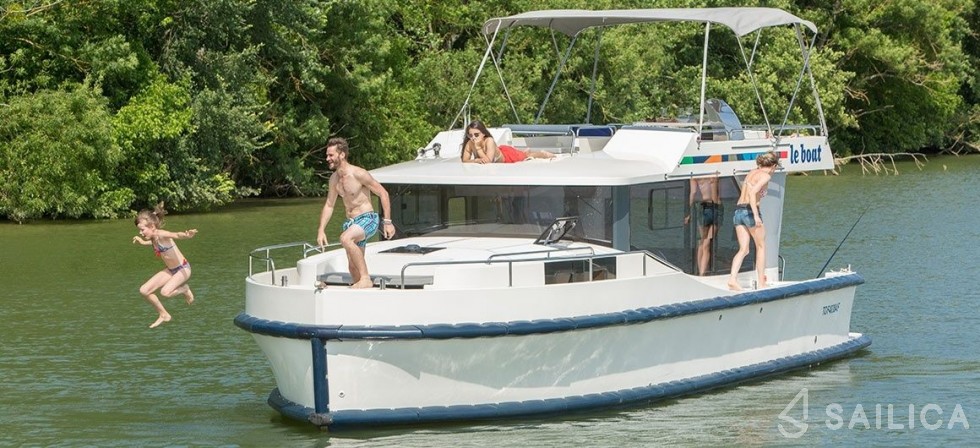 Le Boat Horizon 2 - Yacht Charter Sailica