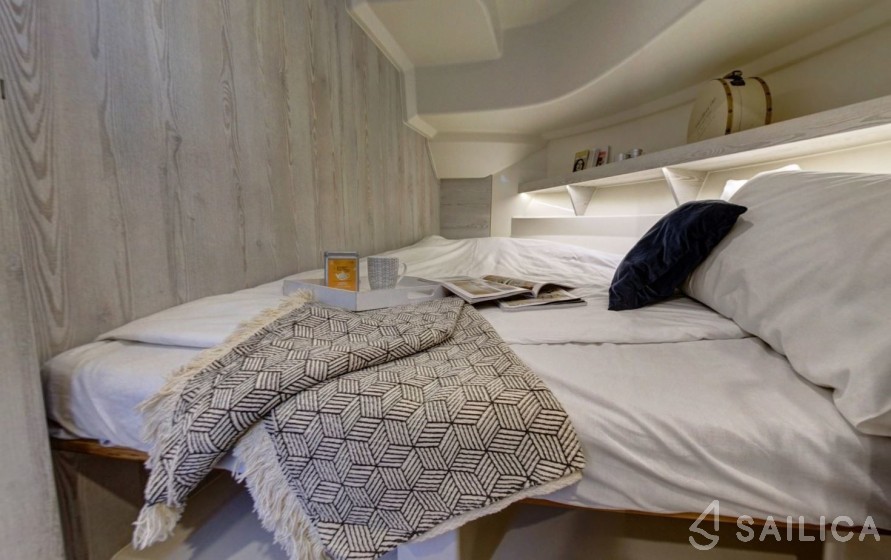 Le Boat Horizon 4 - Yacht Charter Sailica