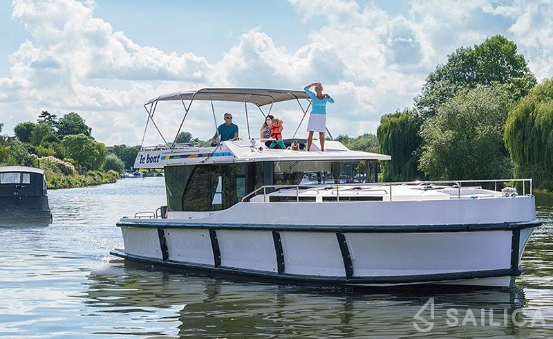 Le Boat Horizon 4 - Yacht Charter Sailica