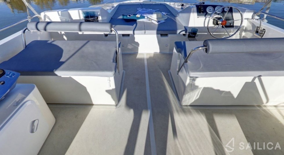 Le Boat Horizon 4 - Yacht Charter Sailica