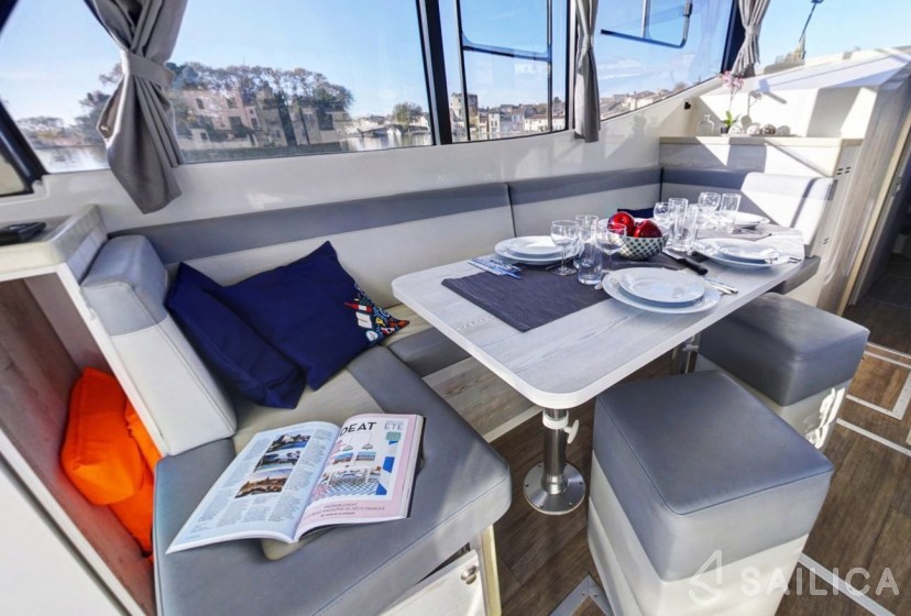 Le Boat Horizon 4 - Yacht Charter Sailica