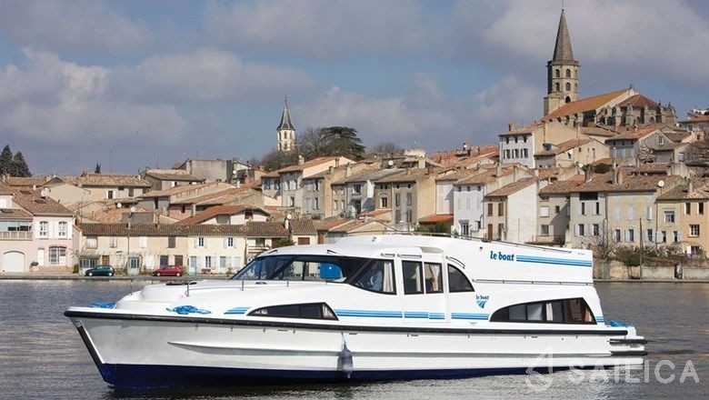 Le Boat Mystique - Yacht Charter Sailica