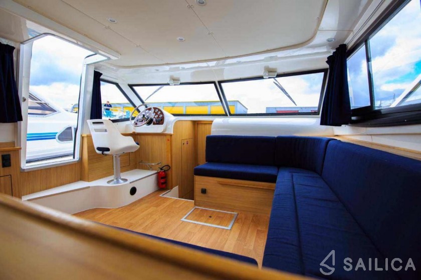 Le Boat Mystique - Yacht Charter Sailica