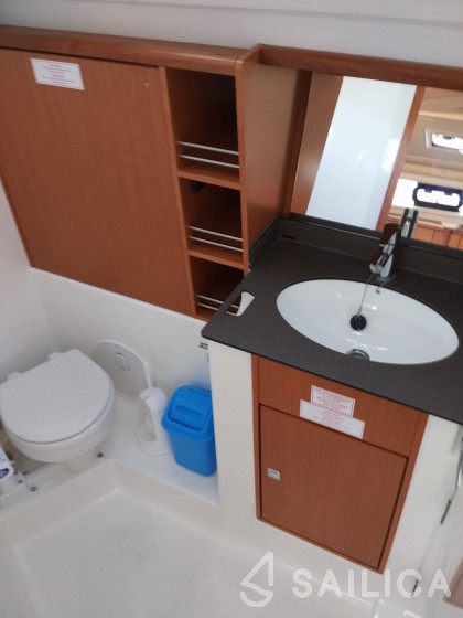 Bavaria 41 Cruiser - Yacht Charter Sailica