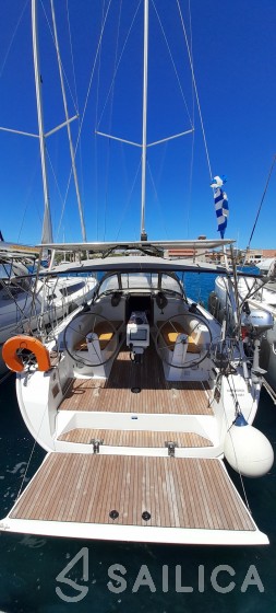 Bavaria 41 Cruiser - Yacht Charter Sailica