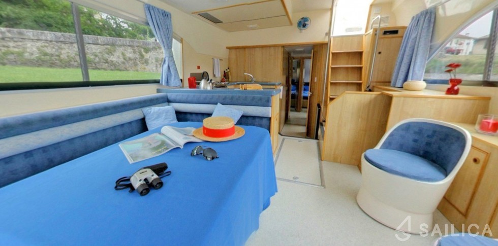 Le Boat Salsa A - Yacht Charter Sailica