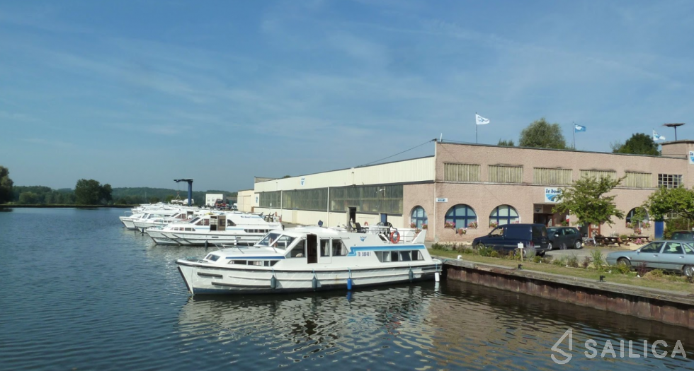 Le Boat Salsa A - Yacht Charter Sailica