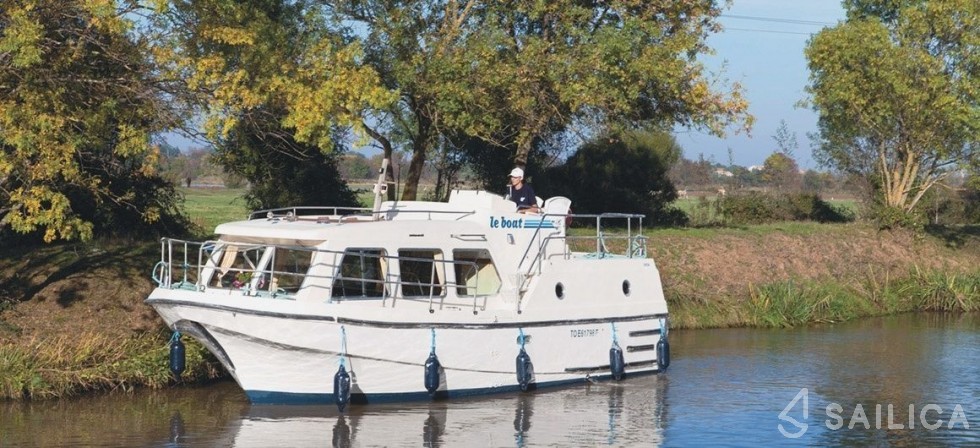 Le Boat Sheba - Yacht Charter Sailica