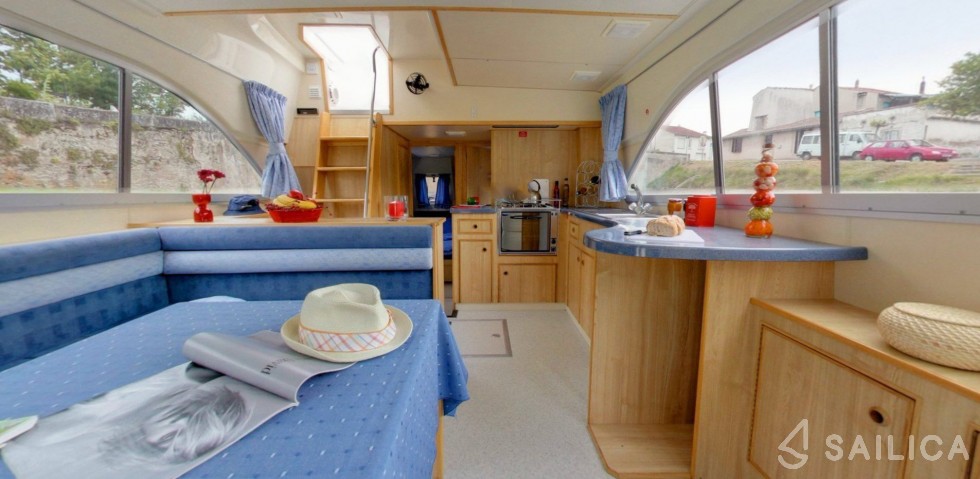 Le Boat Tango - Yacht Charter Sailica