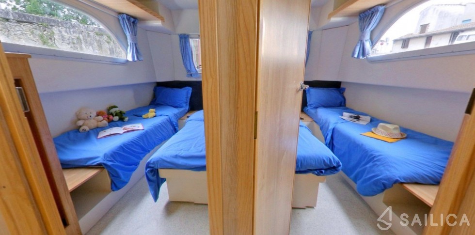 Le Boat Tango - Yacht Charter Sailica