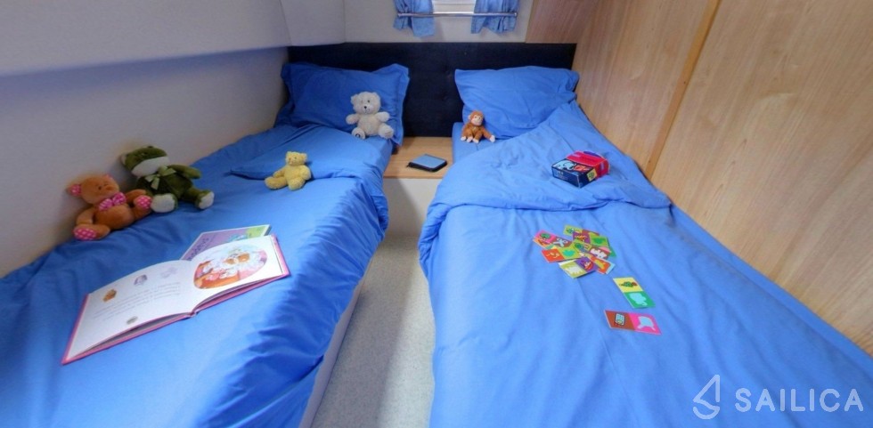 Le Boat Tango - Yacht Charter Sailica