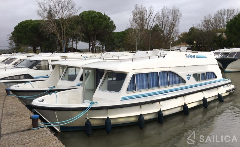 Le Boat Tango - Yacht Charter Sailica