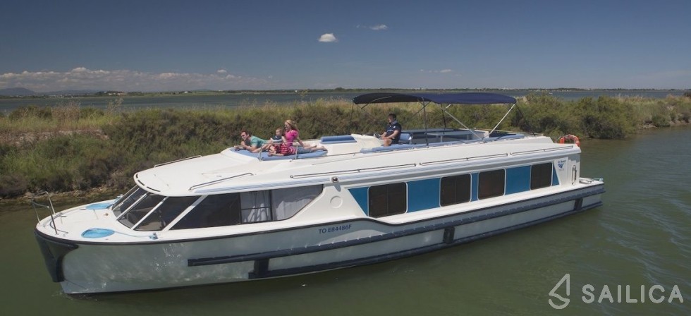 Le Boat Vision 3 - Yacht Charter Sailica