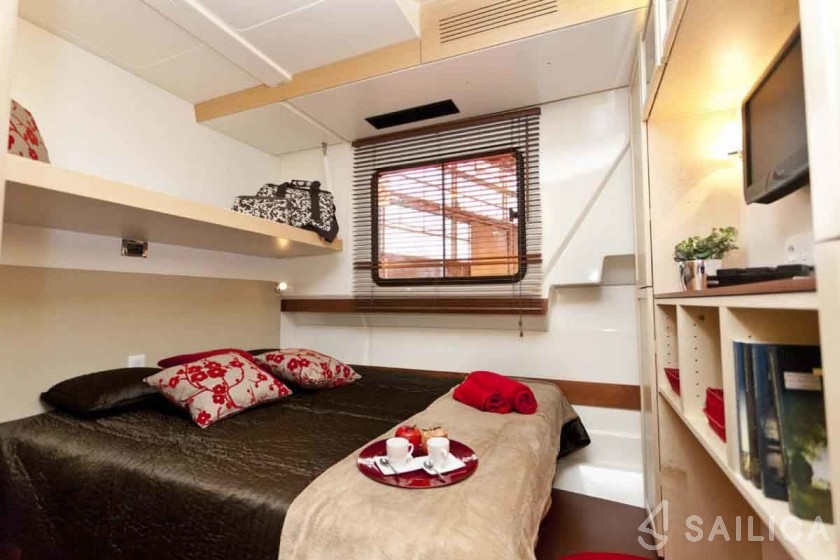 Le Boat Vision 3 - Yacht Charter Sailica