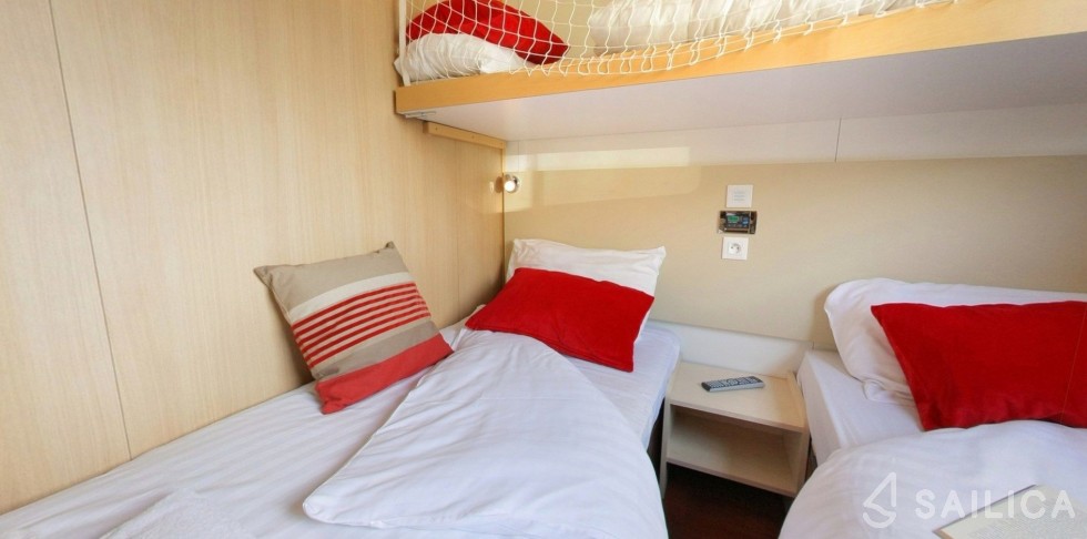 Le Boat Vision 3 - Yacht Charter Sailica