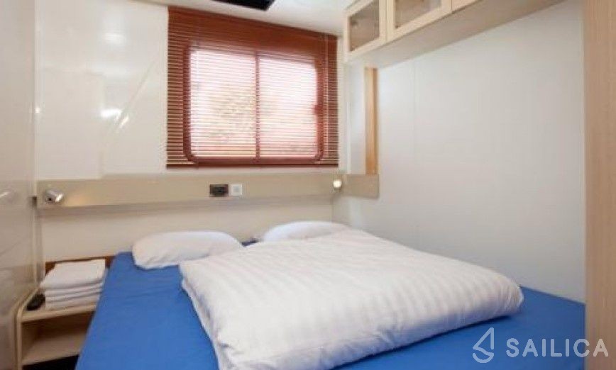 Le Boat Vision 4 - Yacht Charter Sailica