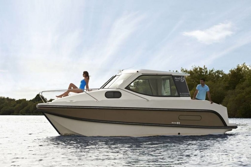 Nicols Primo - Yacht Charter Sailica