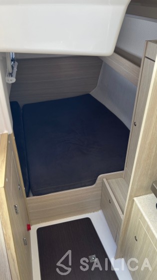 Maxus 26 Standard - Yacht Charter Sailica