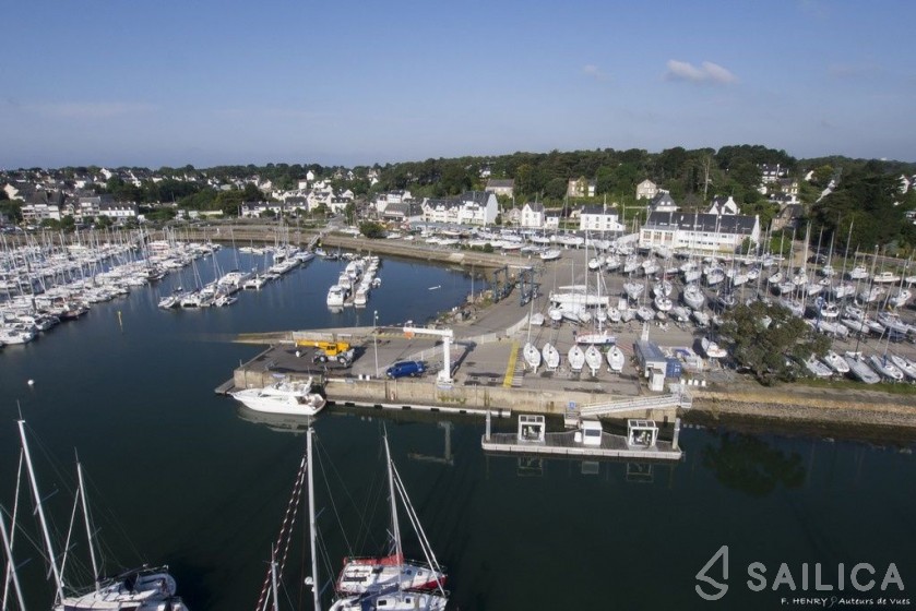 Outremer 55 - Yacht Charter Sailica