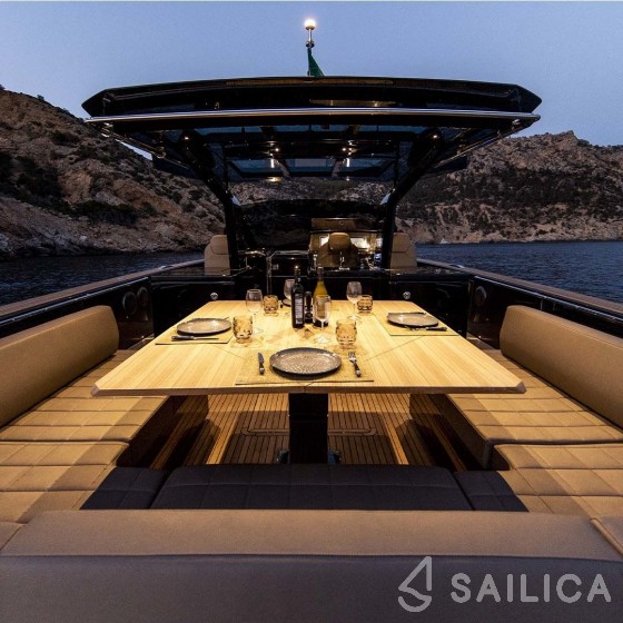 Pardo 50 - Yacht Charter Sailica