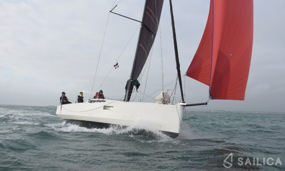 Pogo 30 - Yacht Charter Sailica
