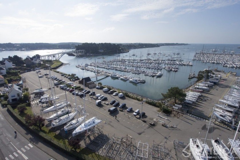 Pogo 30 - Yacht Charter Sailica