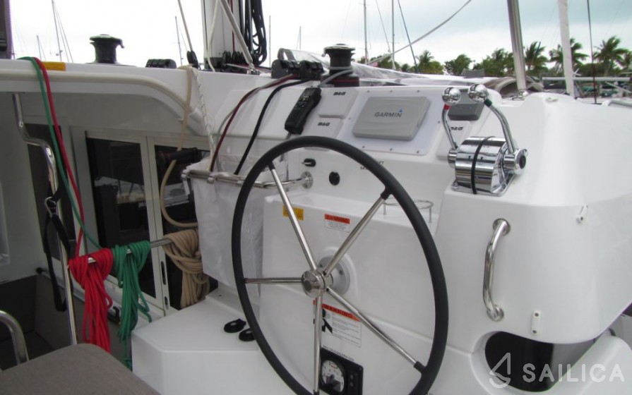 Lagoon 39 - Yacht Charter Sailica