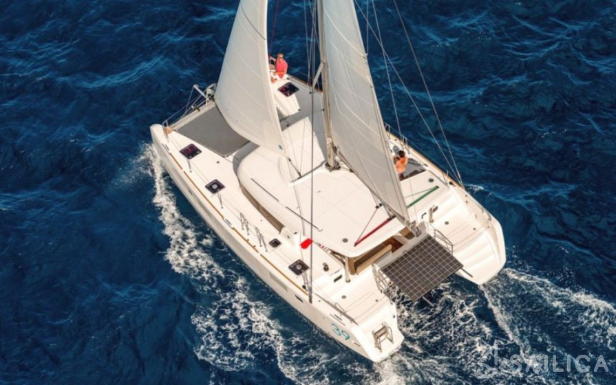 Lagoon 39 - Yacht Charter Sailica
