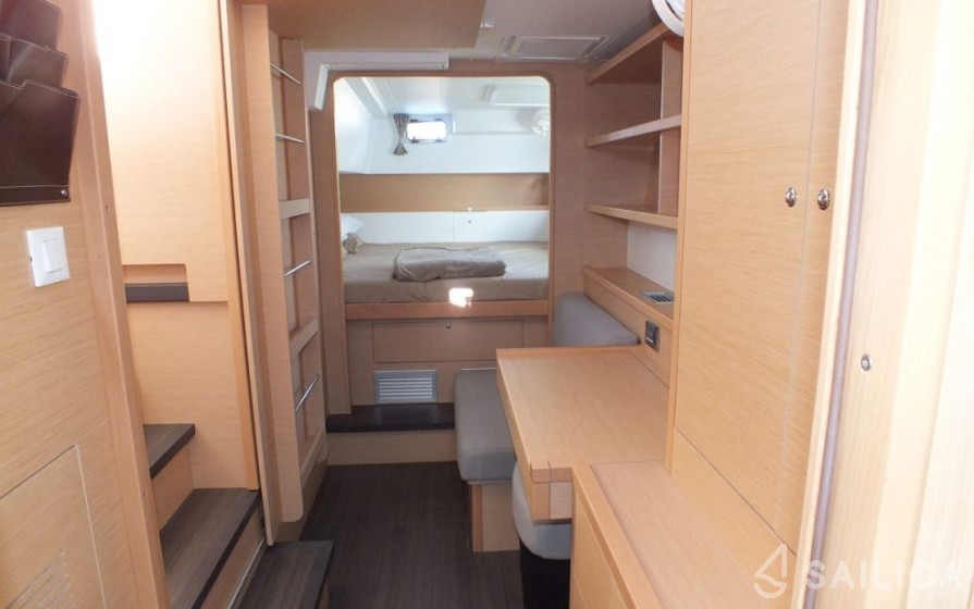 Lagoon 39 - Yacht Charter Sailica