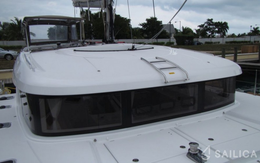 Lagoon 39 - Yacht Charter Sailica